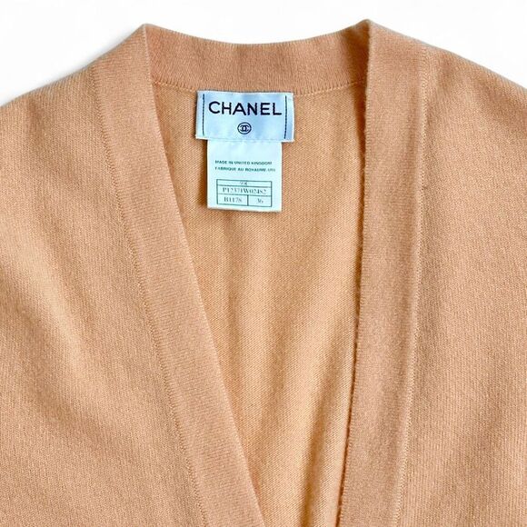 Vtg Chanel 99C Cruise 100% Cashmere Cardigan Peach FR36 CC Logo Button Old Money - Picture 7 of 11